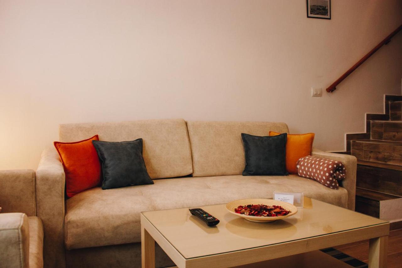 Elti Apartment Sarande Bagian luar foto