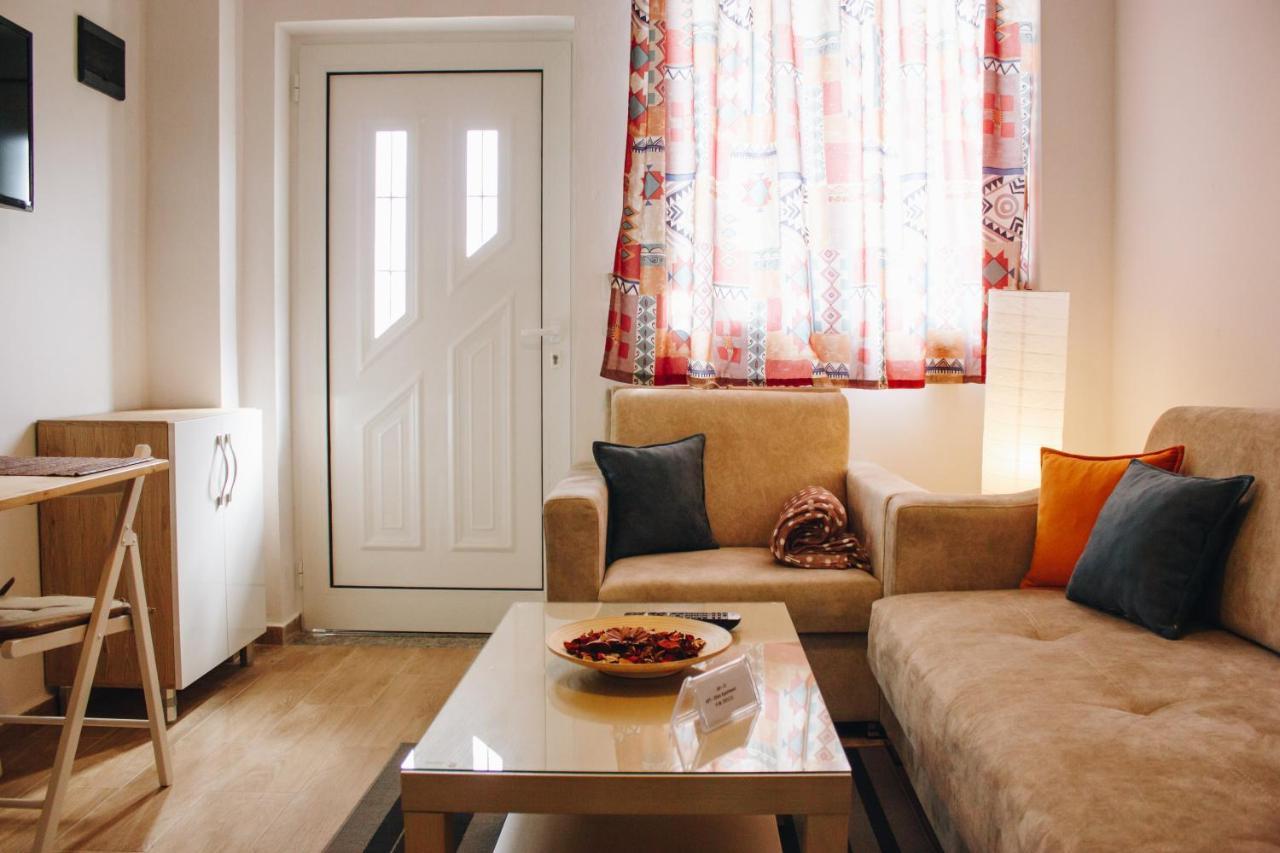 Elti Apartment Sarande Bagian luar foto