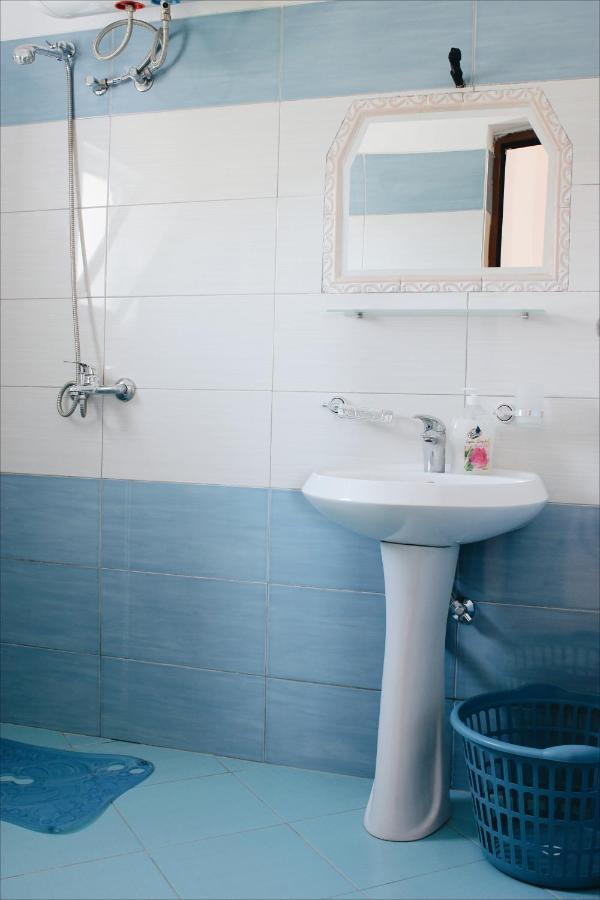 Elti Apartment Sarande Bagian luar foto